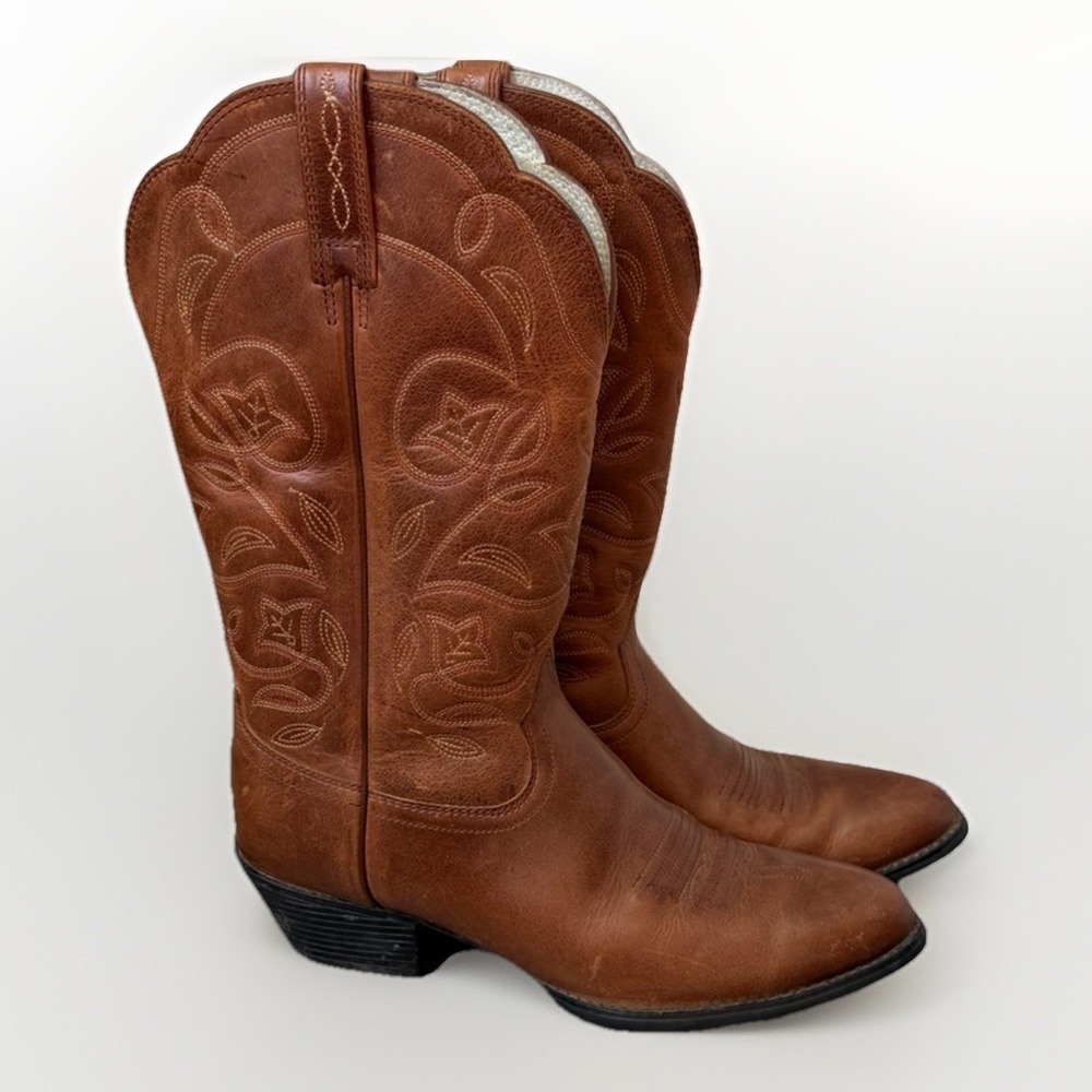 Ariat Women's Heritage Western Boot Dist Brown. Style 10001021(15725) S10B - Picture 3 of 13